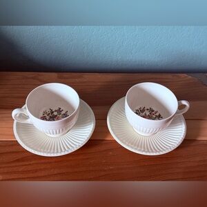 Wedgwood Conway & Edme Tea Cups & Saucers Set of 2 Cream Ivory Floral Inside
